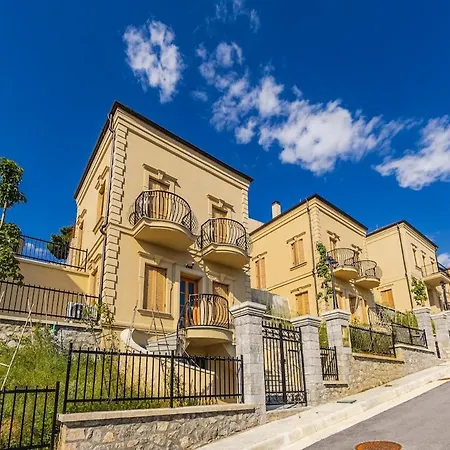 Villa Bora No7 Belvedere By Pikhost Korce